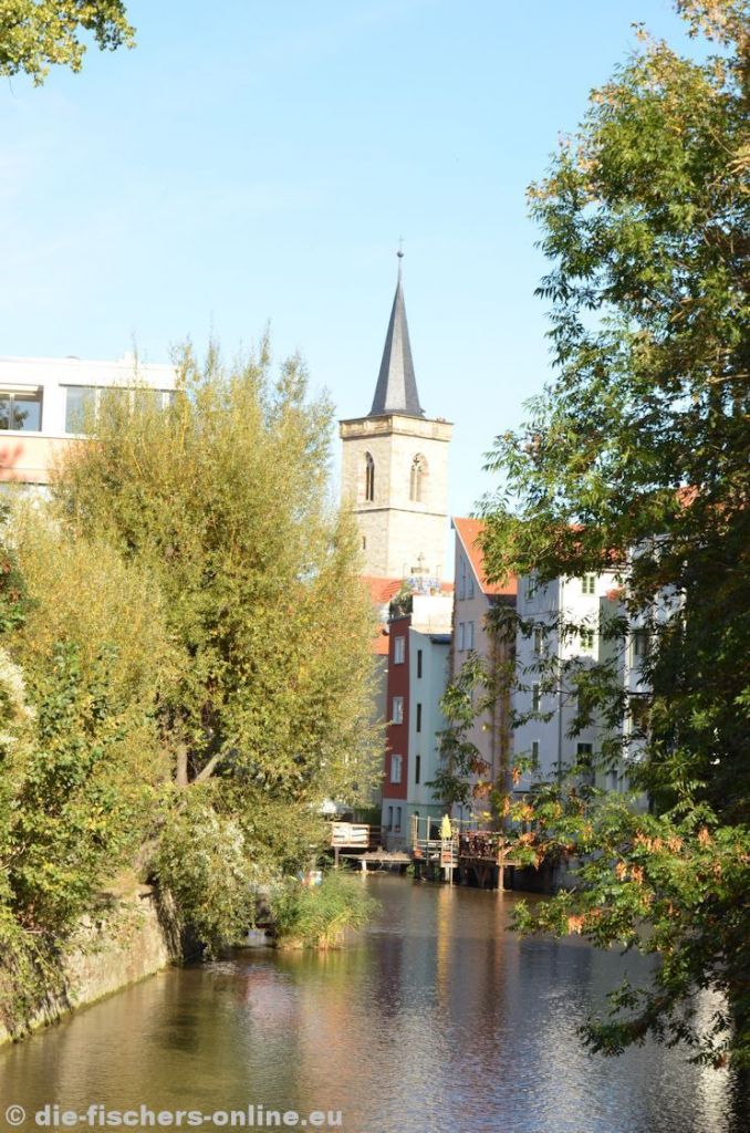 Schlösserstraße
Blick über die Gera zur Ägidienkirche.
