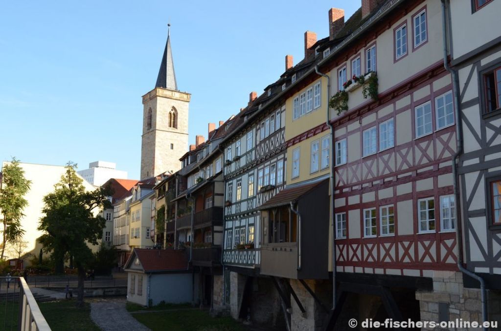 Krämerbrücke
Die Nordseite mit Blick auf den Turm der Ägidienkirche.
