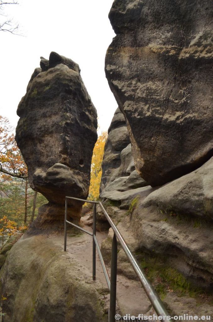 Schrammsteingratweg - Kelchstein
Auf dem Weg zum großen Winterberg kommt man auch am Kelchstein vorbei. 

